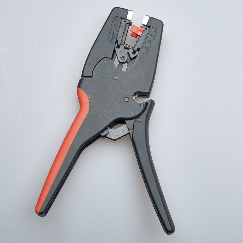 Knipex-Tangen.nl | Striptang MultiStrip 12 42 195 KNIPEX | 12 42 195 Knipex-Tangen.nl | Striptang MultiStrip 12 42 195 KNIPEX | 12 42 195