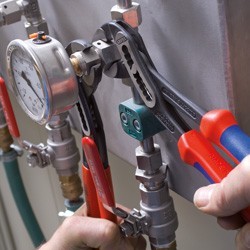 Knipex-Tangen.nl | Alligator® Waterpomptang 88 06 250 VDE KNIPEX | ...