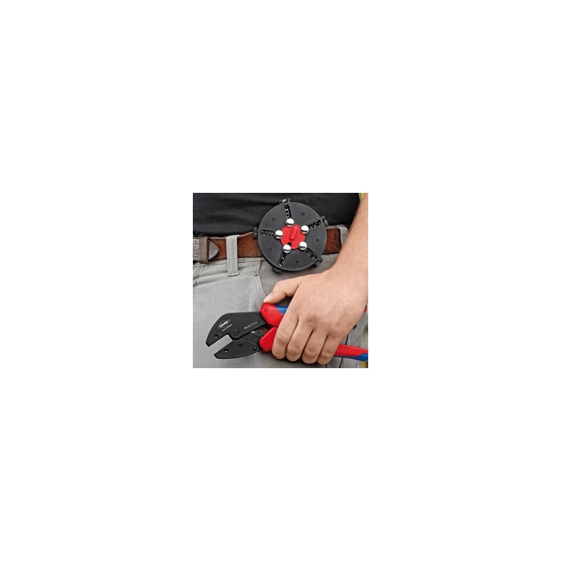 Het magazijn voor krimpprofielen kan aan de gordel gedragen worden