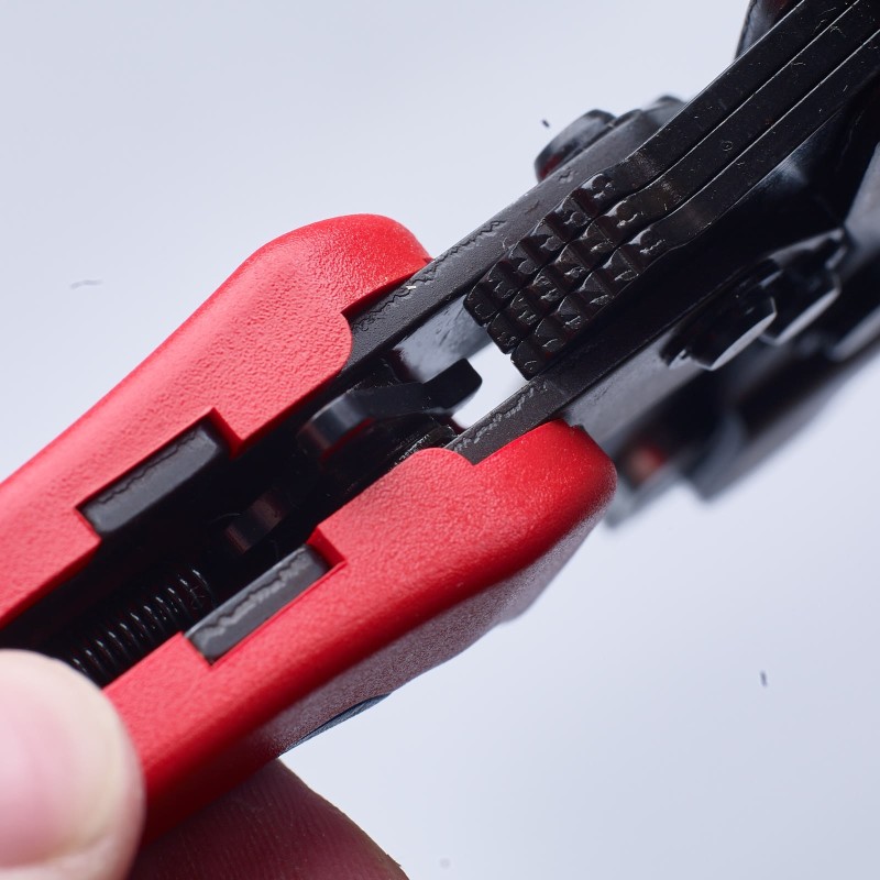 Knipex-Tangen.nl | Krimptang adereindhulzen voorinvoering 97 53 08 ...