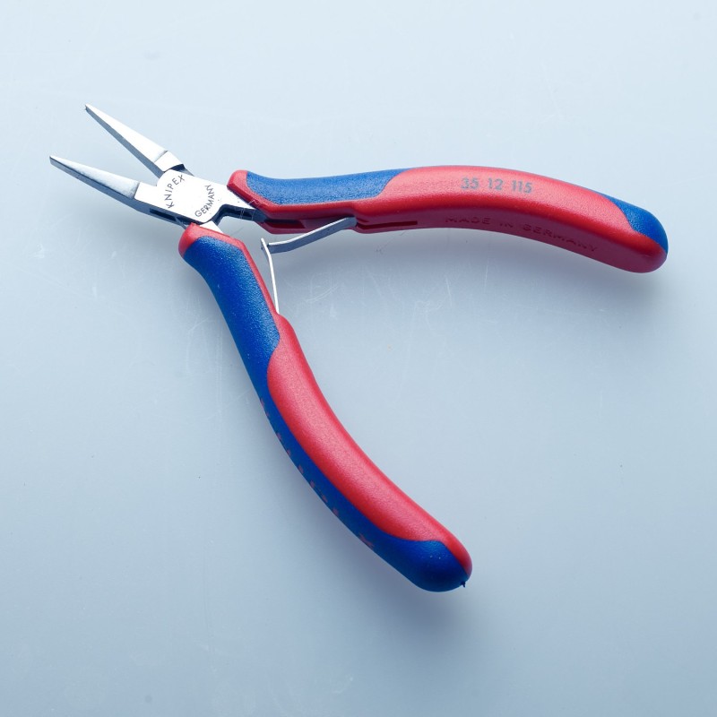 Precisietangen voor fijne montagewerkzaamheden bijv. in elektronica en fijnemechanica