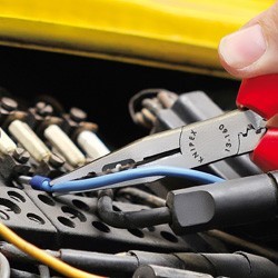 Knipex-Tangen.nl | Bedradingstang 13 02 160 KNIPEX | 13 02 160