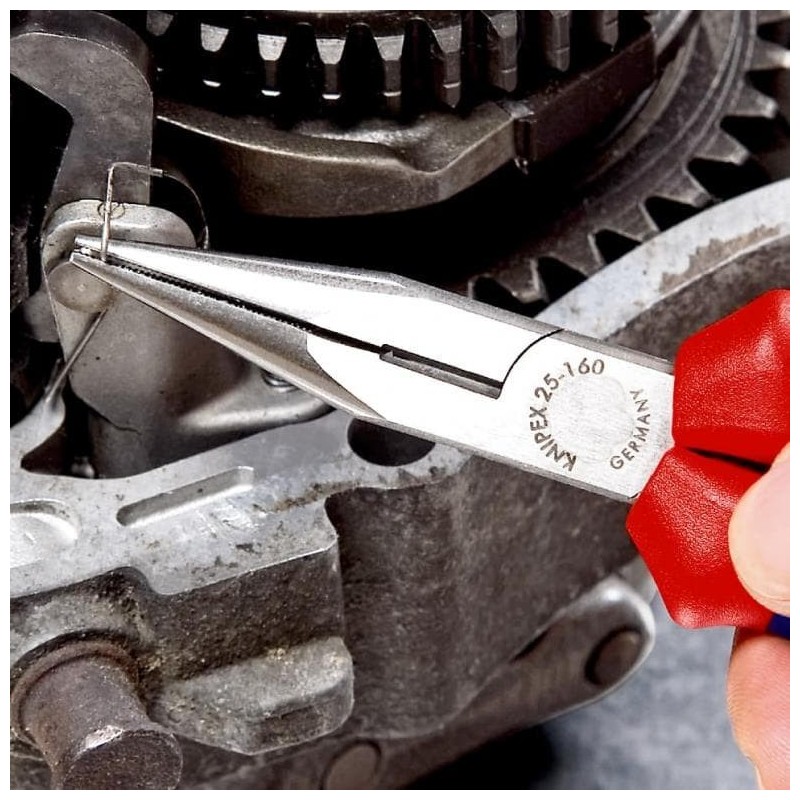 Geschikt voor fijnere grijp- en knipwerkzaamheden Vlakronde, lange, spits toelopende bekken.