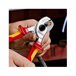 Speciaal gereedschapsstaal in bijzondere kwaliteit, gesmeed, in olie gehard