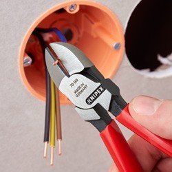 Zijsnijtang 70 01 110 KNIPEX